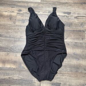 Miraclesuit Classic Black Swimsuit One Piece Slimming